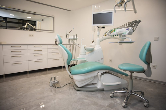Slider image (2) Ebru Ersan Dental Solutions
